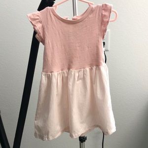 *Set of 6 items* Springtime dresses and tops